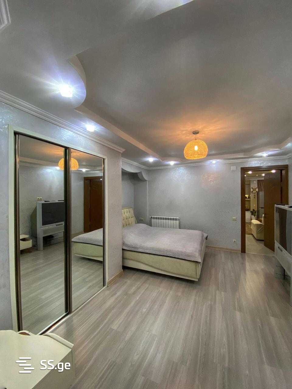 5 Room Private House For Rent. Batumi, 2 of 12