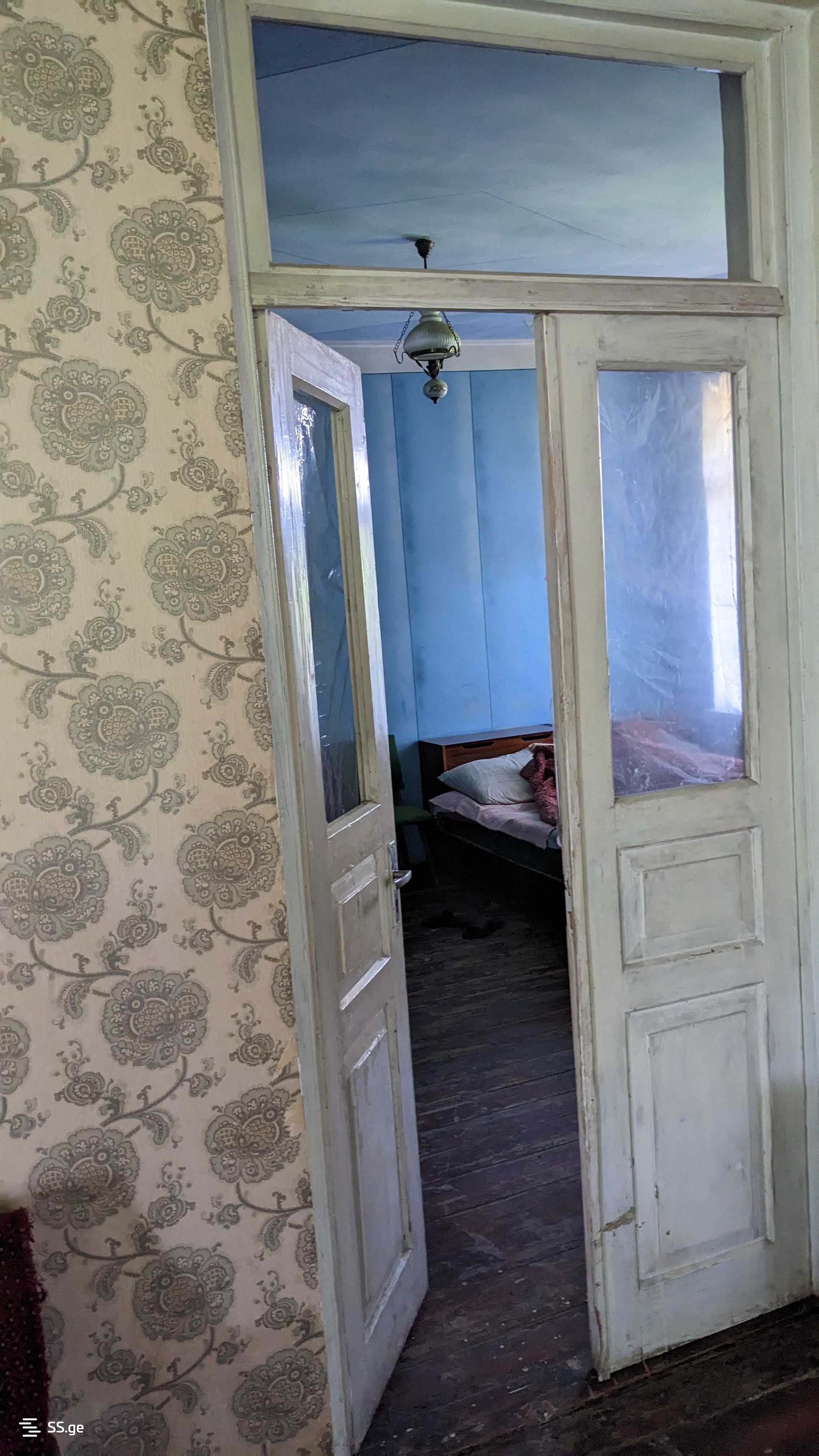 10 Room Private House For Sale view 5