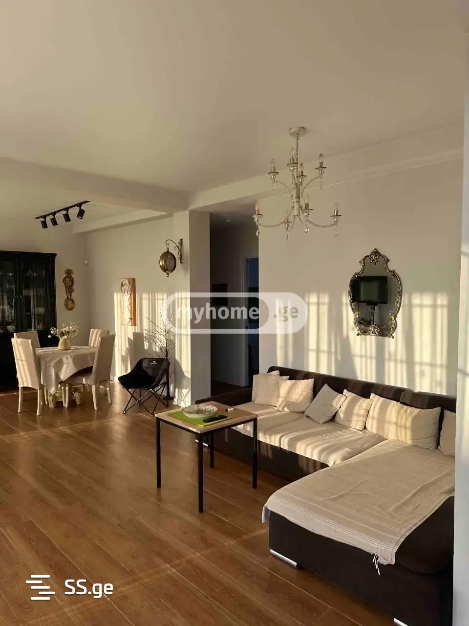 5 Room Private House For Sale, 2 of 4