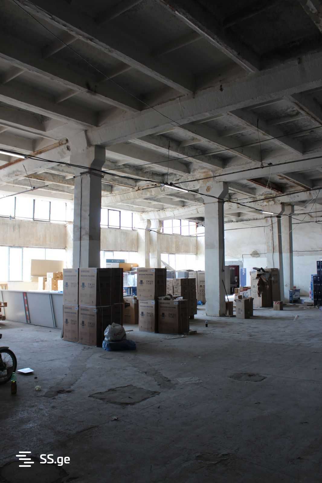 Store-Industrial Property For Rent. Samgori, 2 of 3