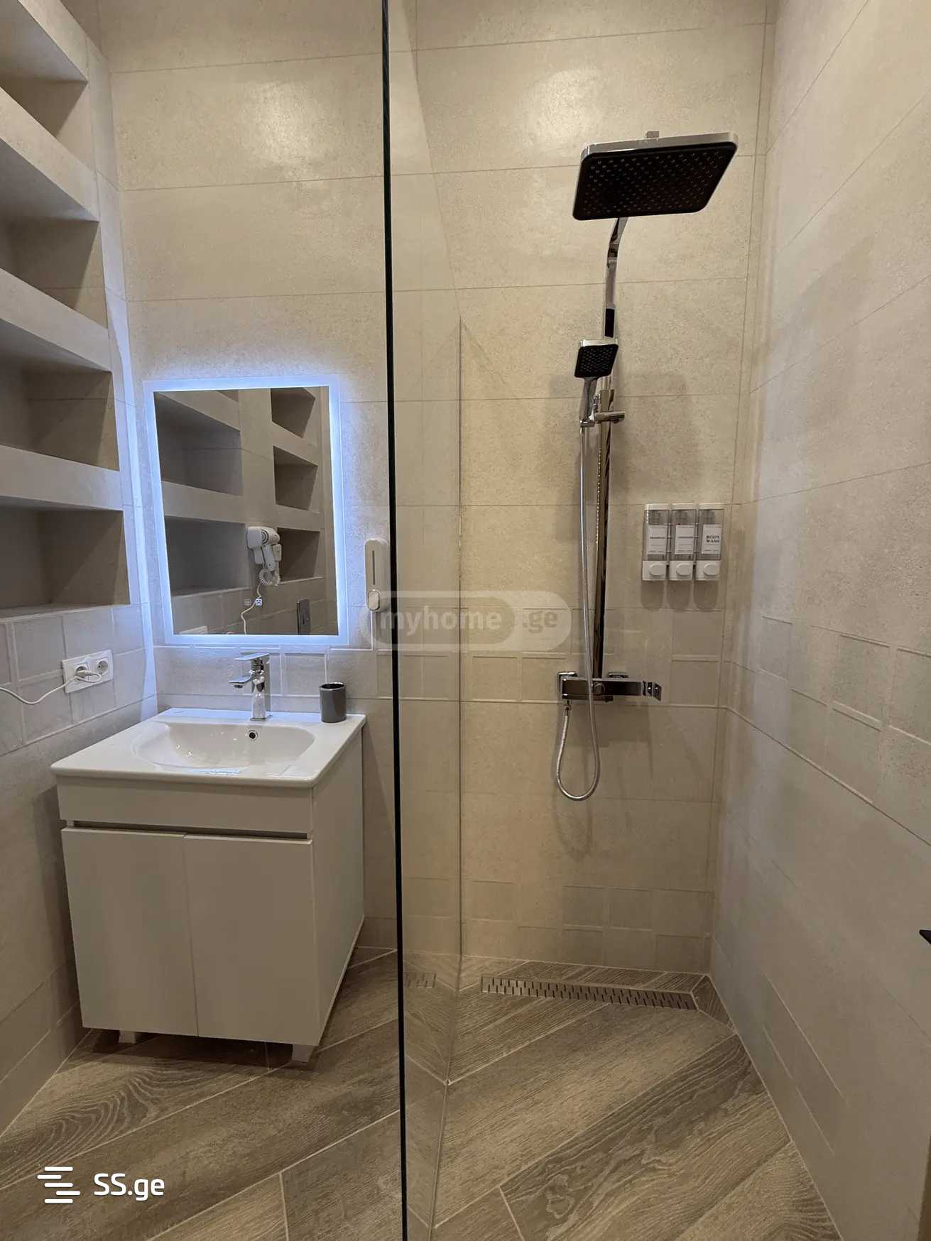 7 Room Private House For Rent. Saguramo view 3