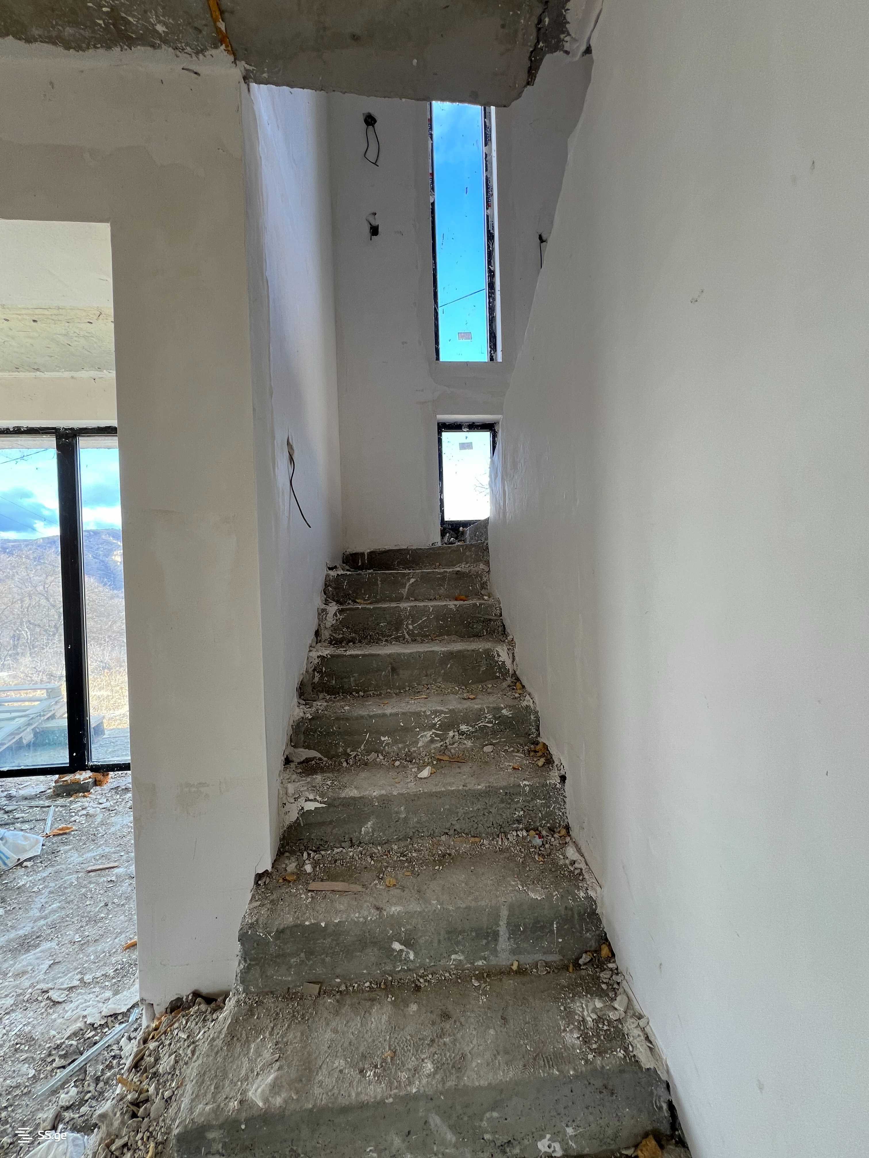 6 Room Private House For Sale view 11