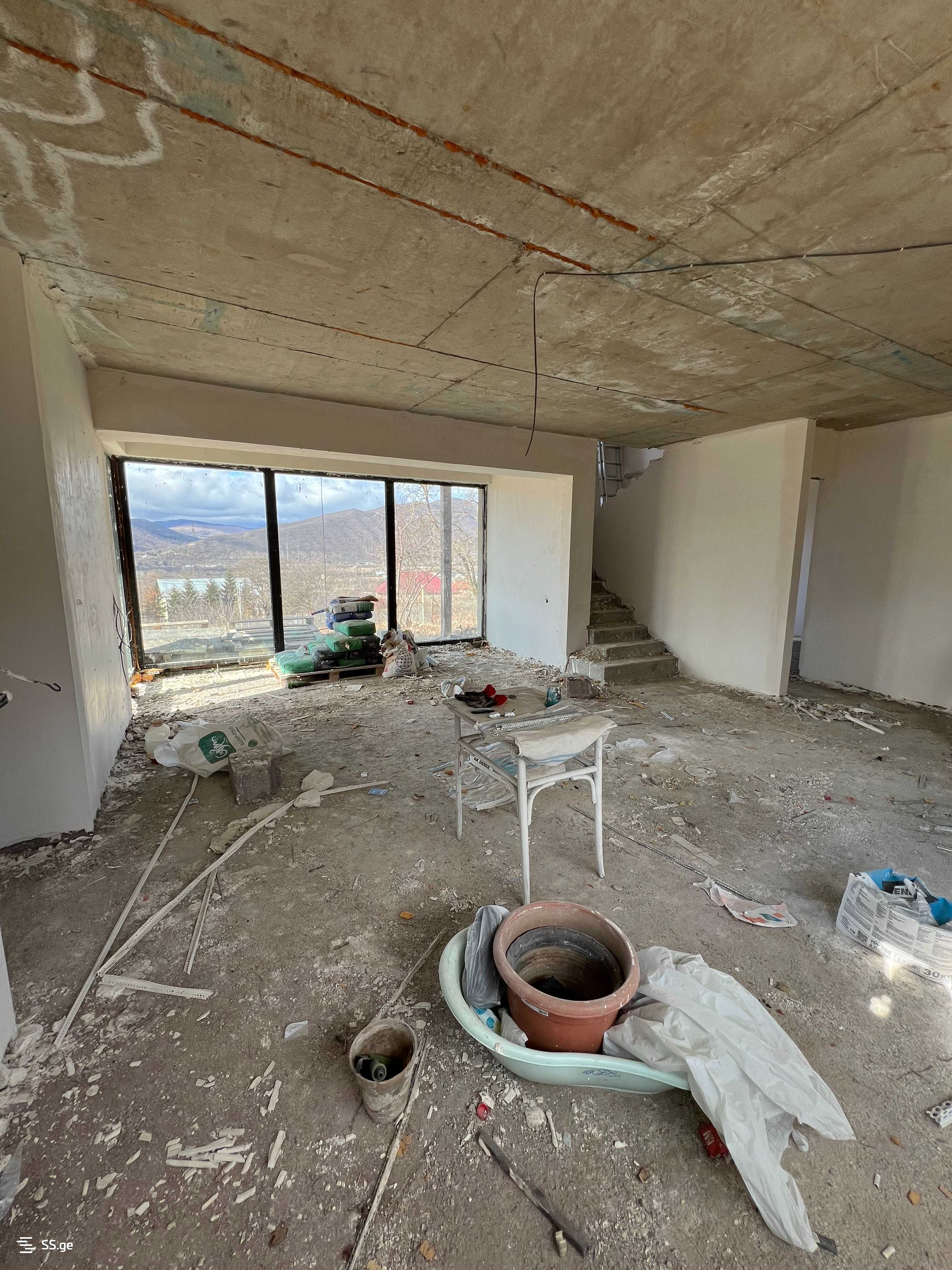 6 Room Private House For Sale view 9