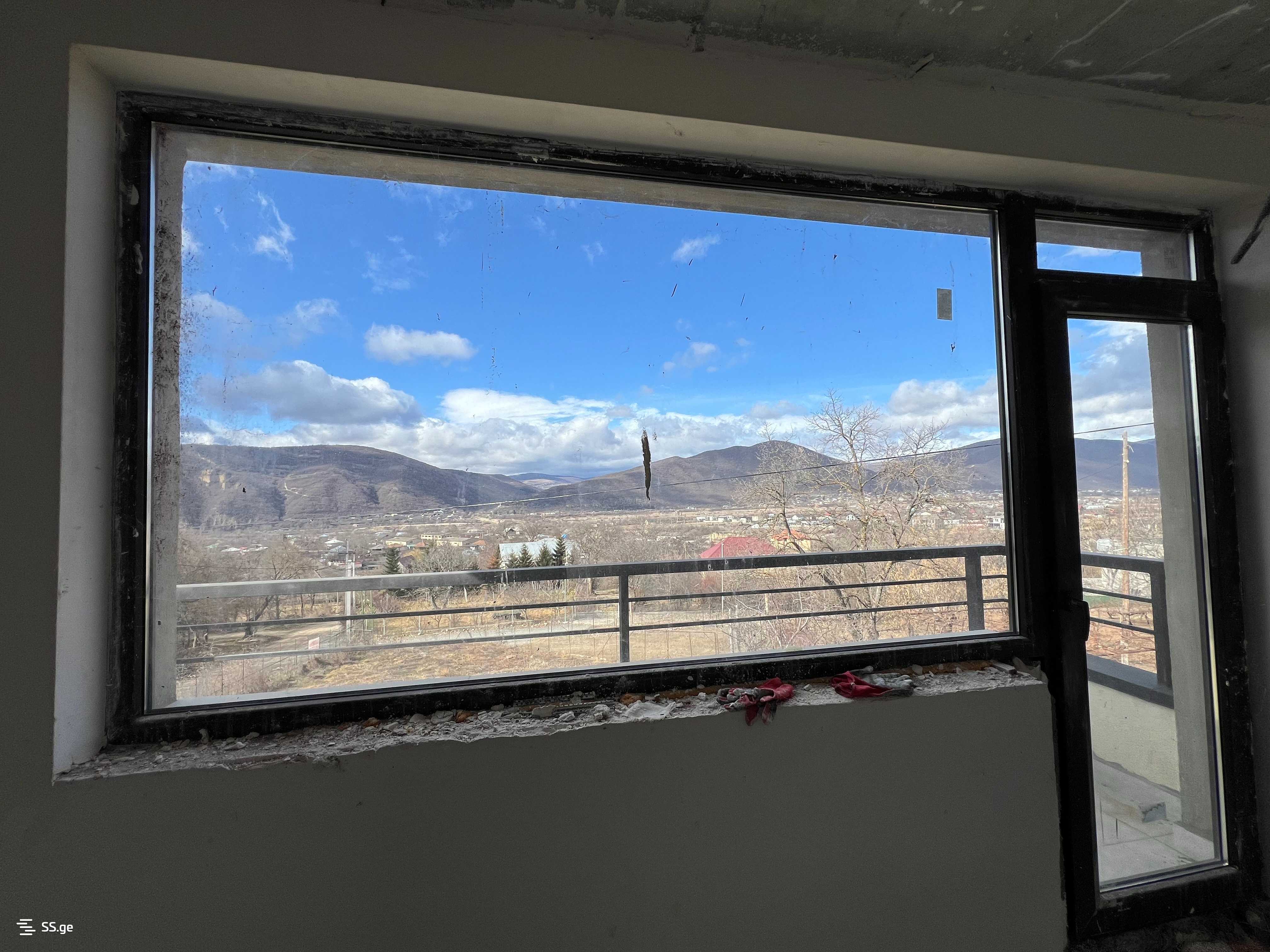 6 Room Private House For Sale view 14