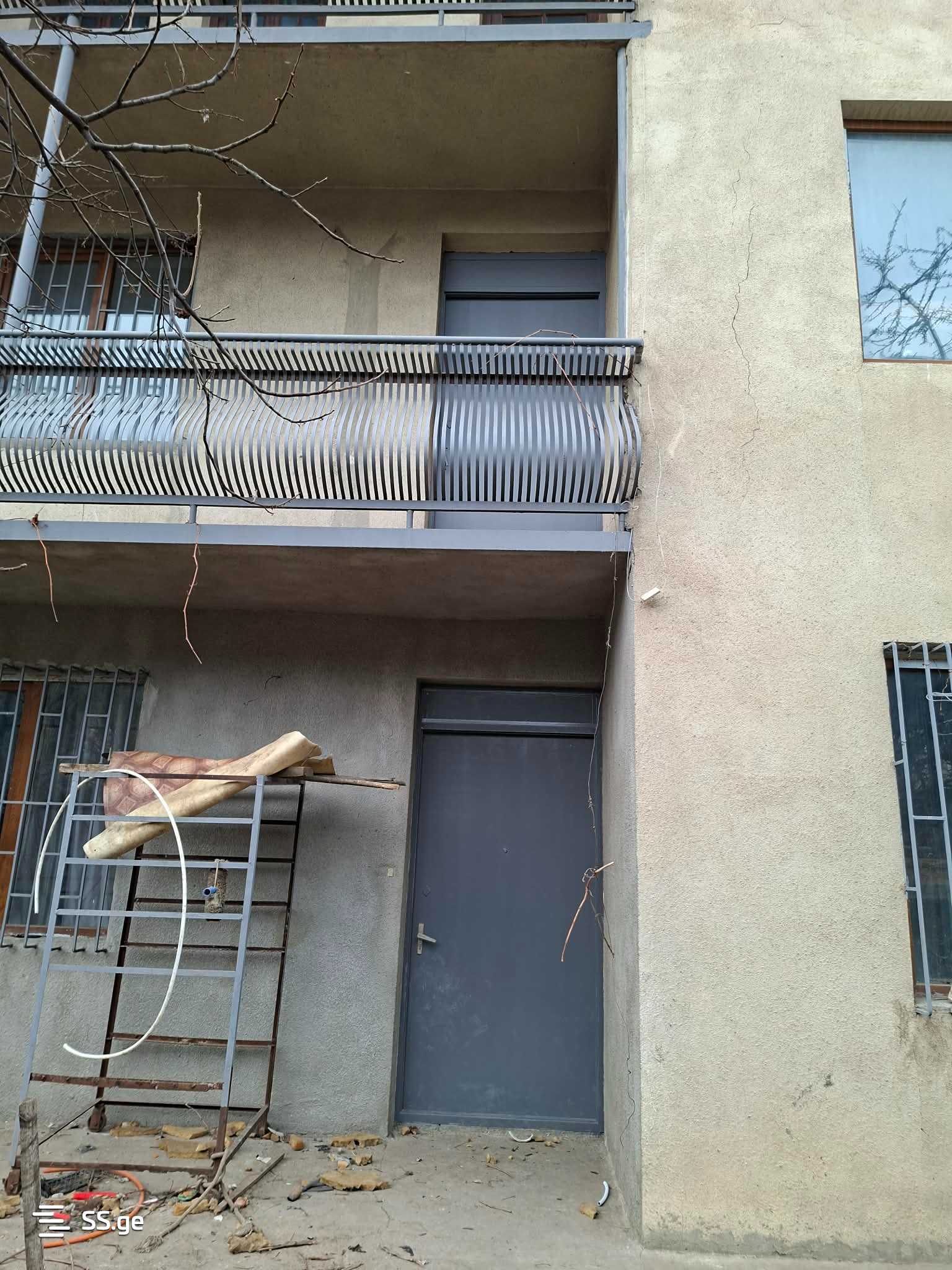 16 Room Hotel For Rent. Sanzona, 11 of 12