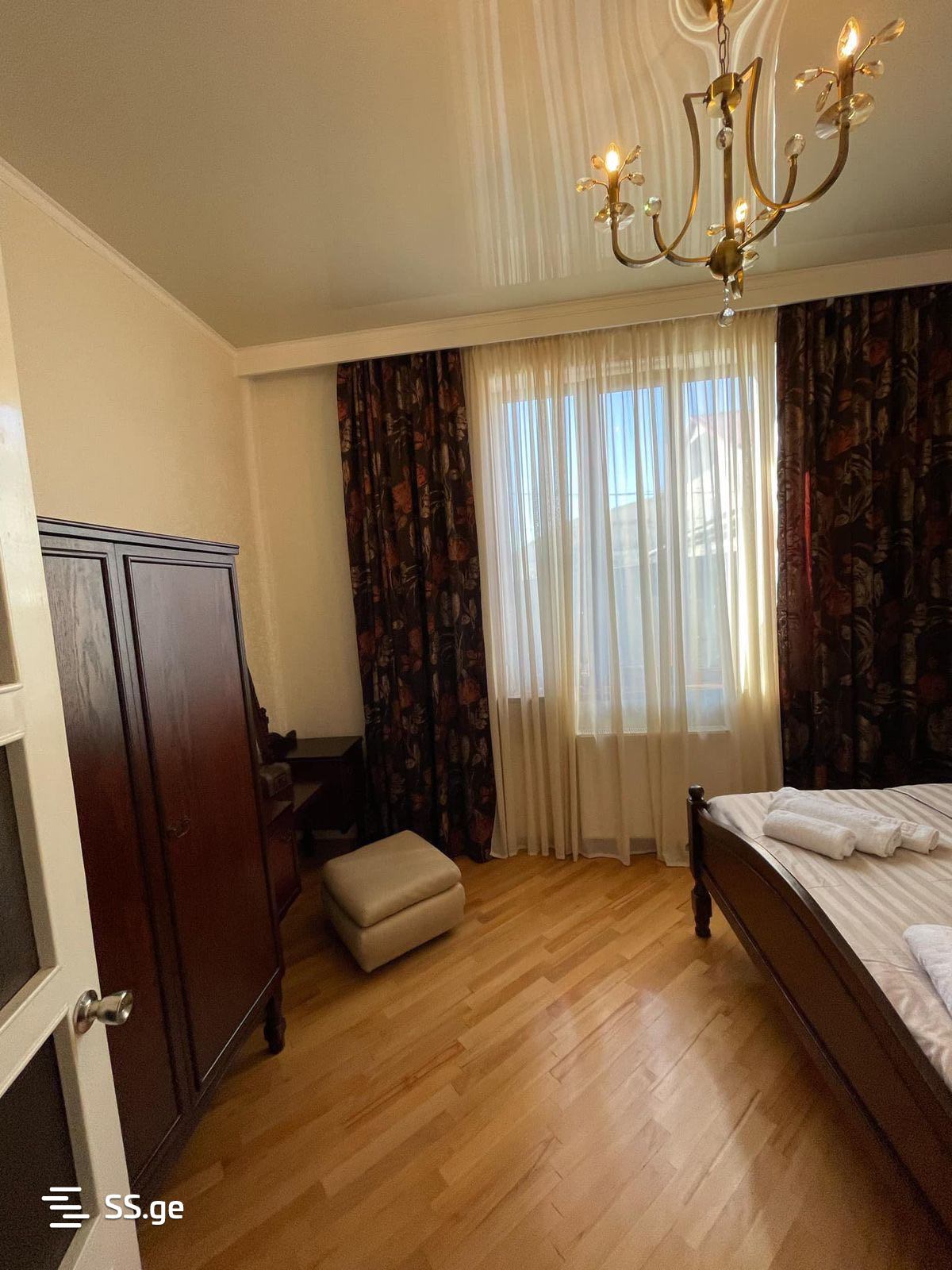 8 Room Private House For Rent. Kutaisi view 9