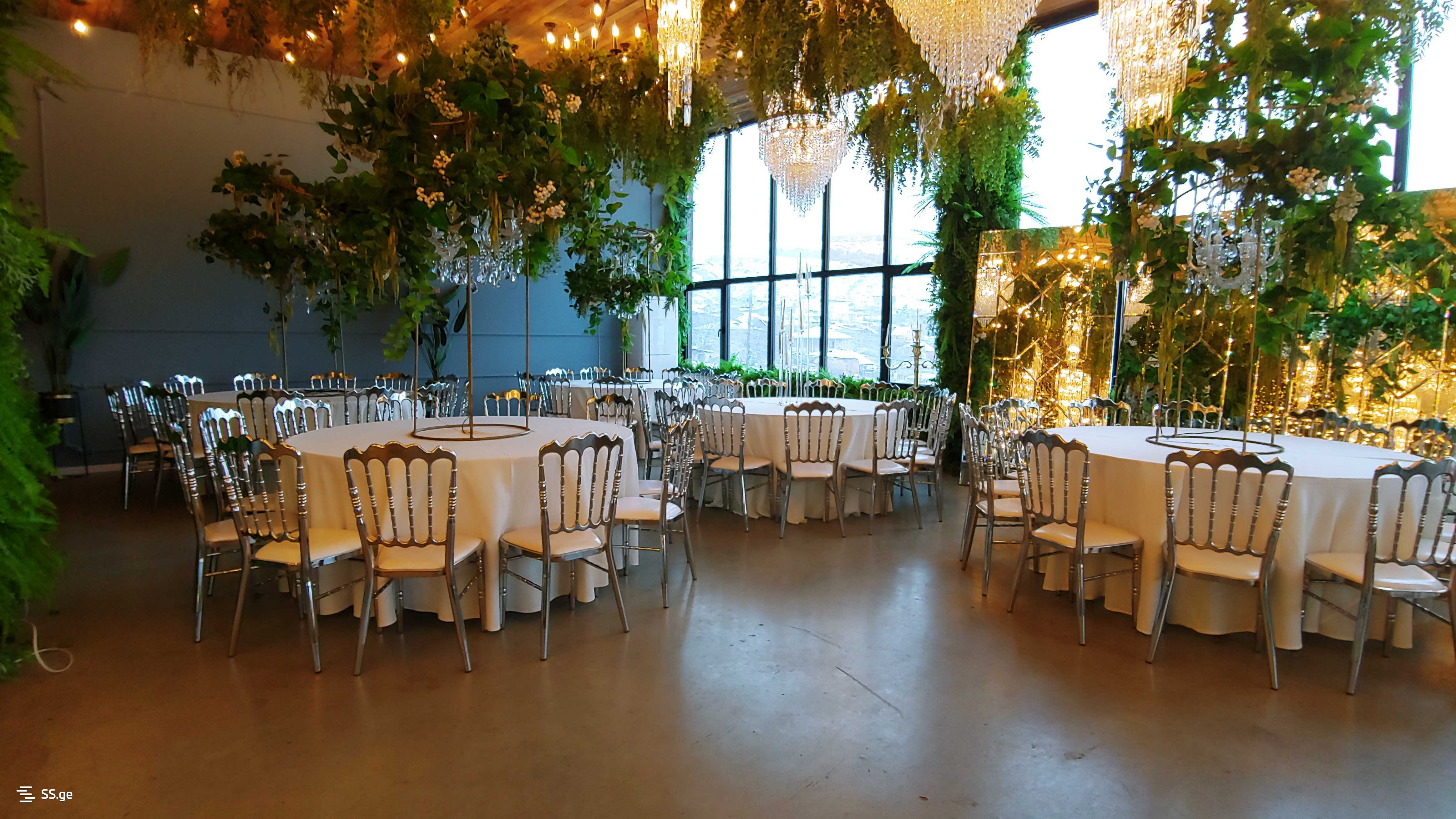 იყიდება კვების ობიექტი ლისის ტბაზე - სურათი #9