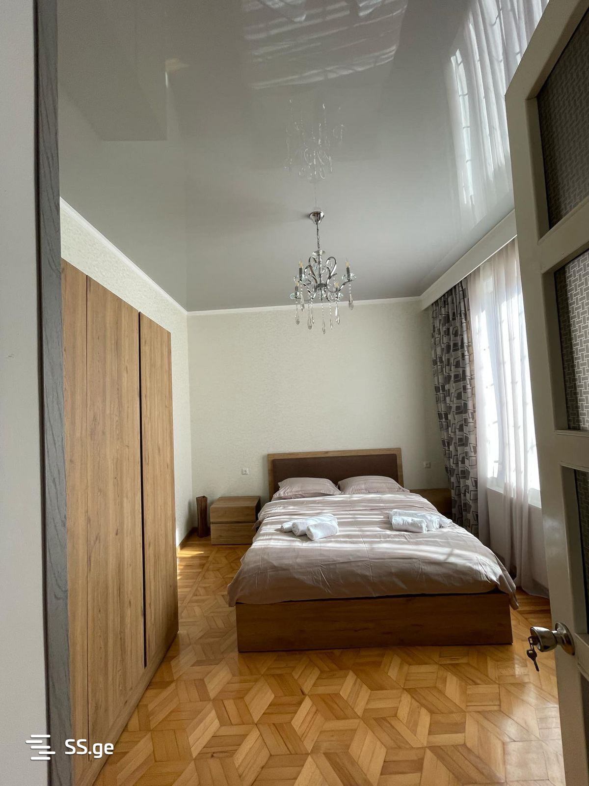 8 Room Private House For Rent. Kutaisi view 10