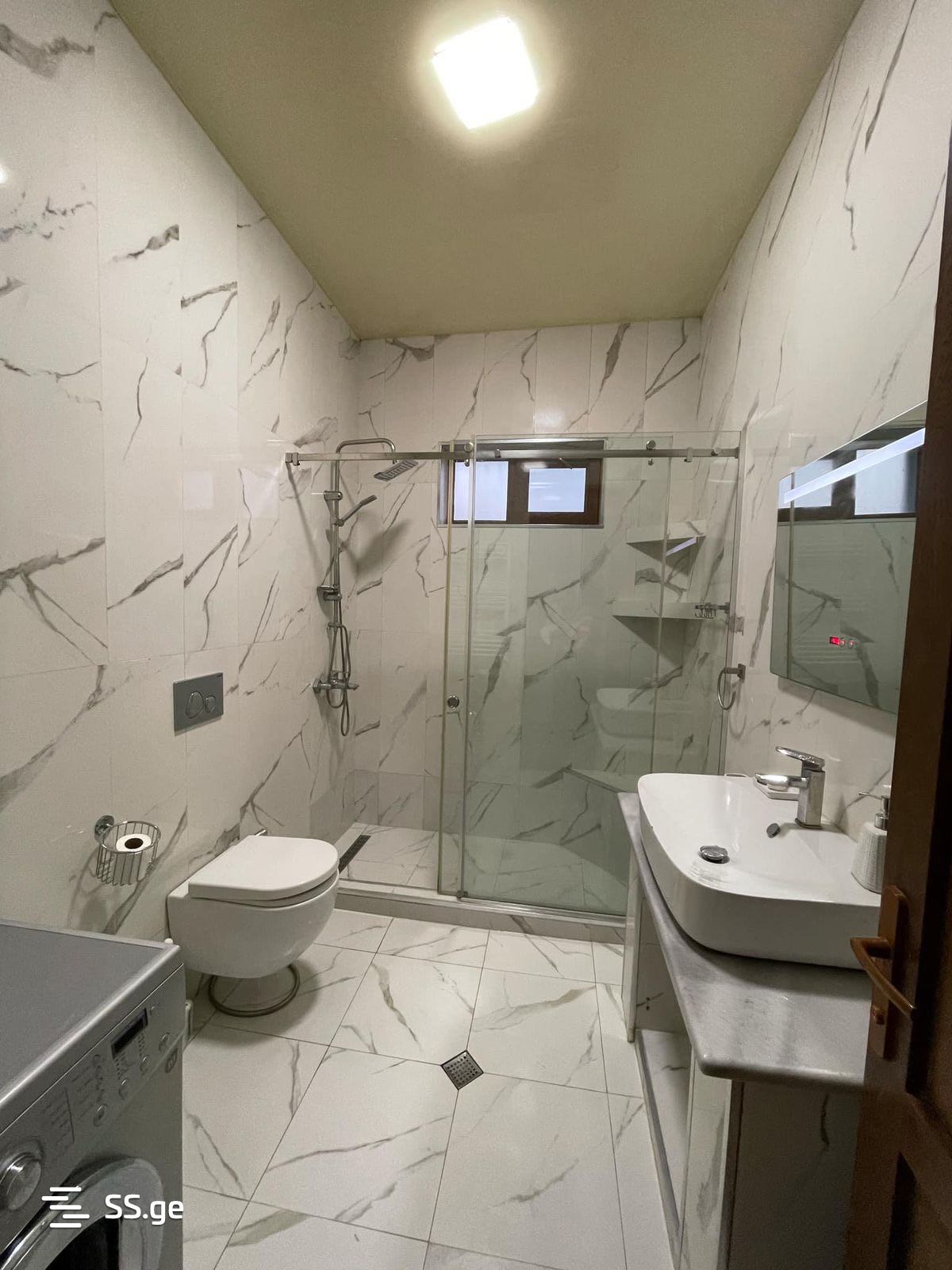 8 Room Private House For Rent. Kutaisi view 12