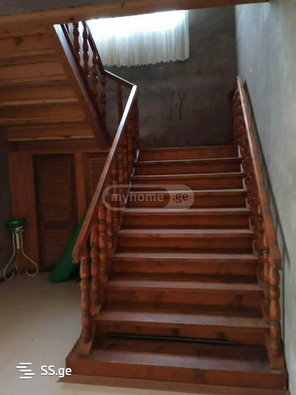7 Room Private House For Sale view 8