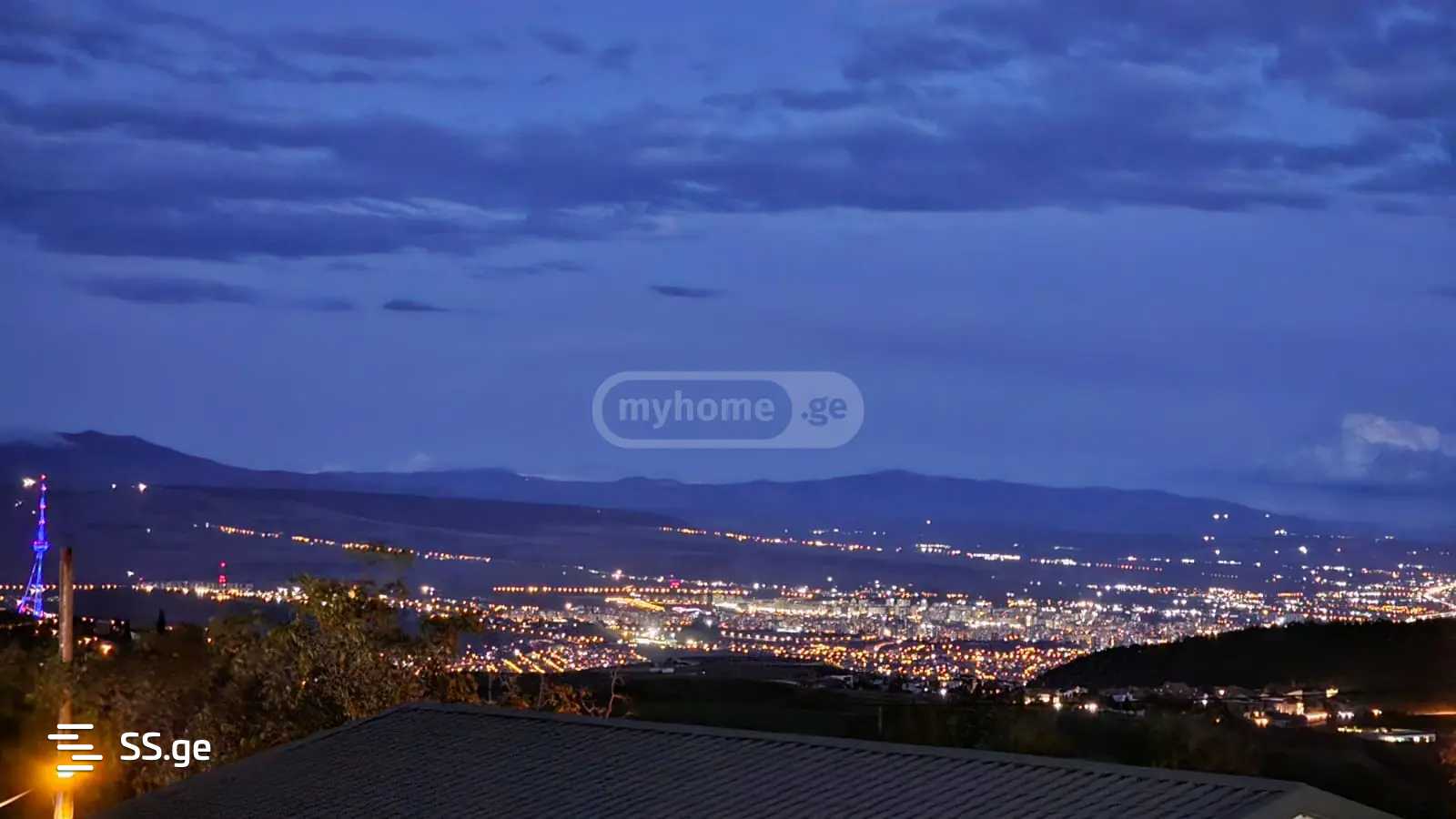 10 Room Private House For Sale, 1 of 4