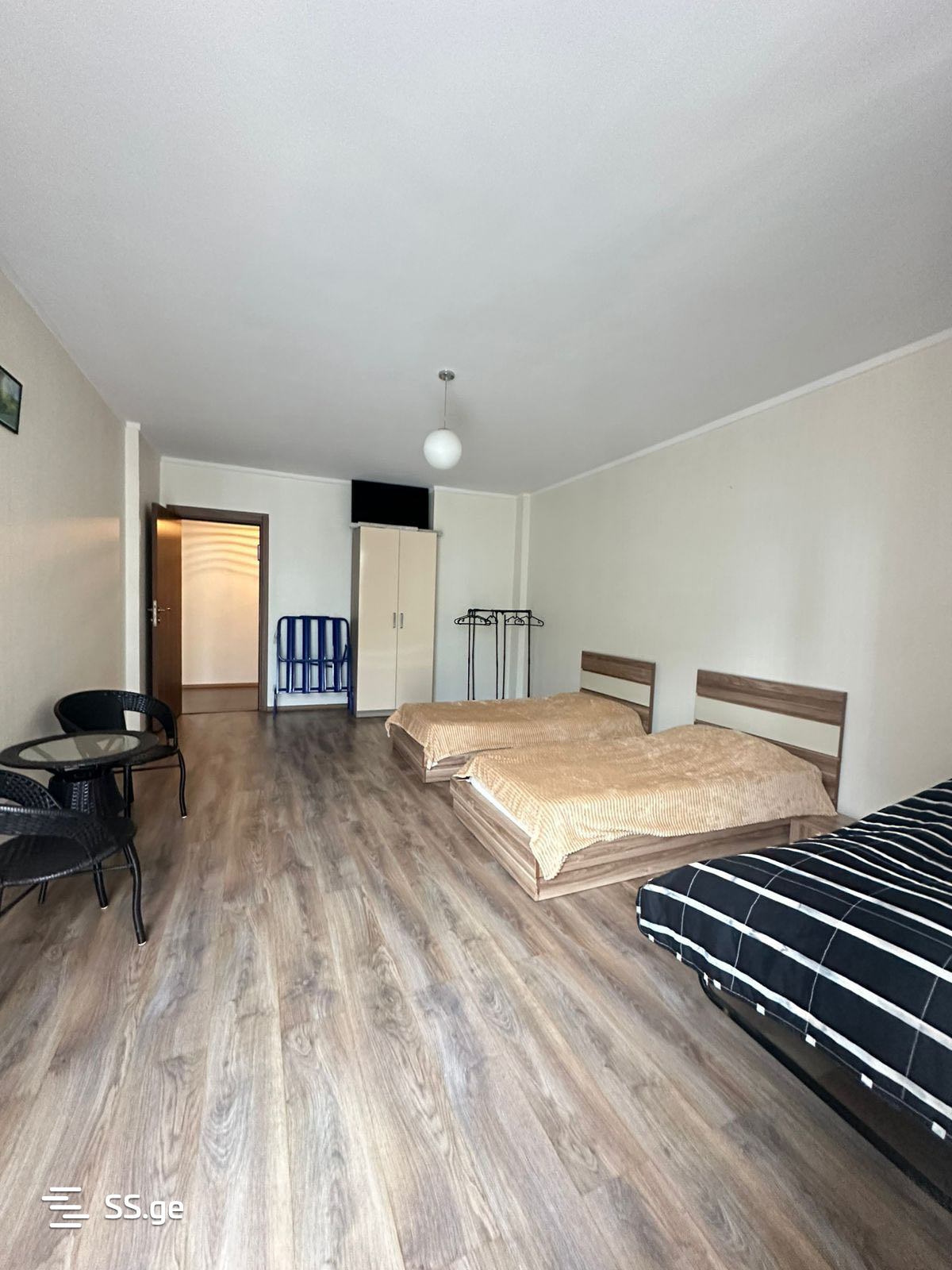 3 room Flat For Sale. Batumi - Aanzicht 2