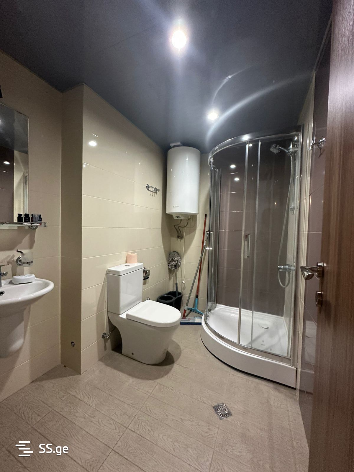 3 room Flat For Sale. Batumi - Meer