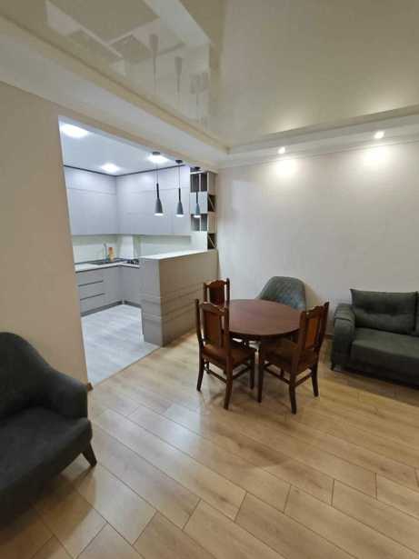 3 room Flat For Rent. Batumi - picture #1