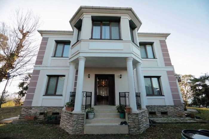 Private House For Sale. Tsikhisdziri