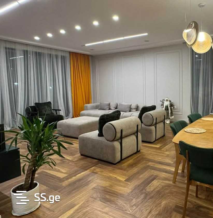 7 Room Private House For Sale, 2 of 4