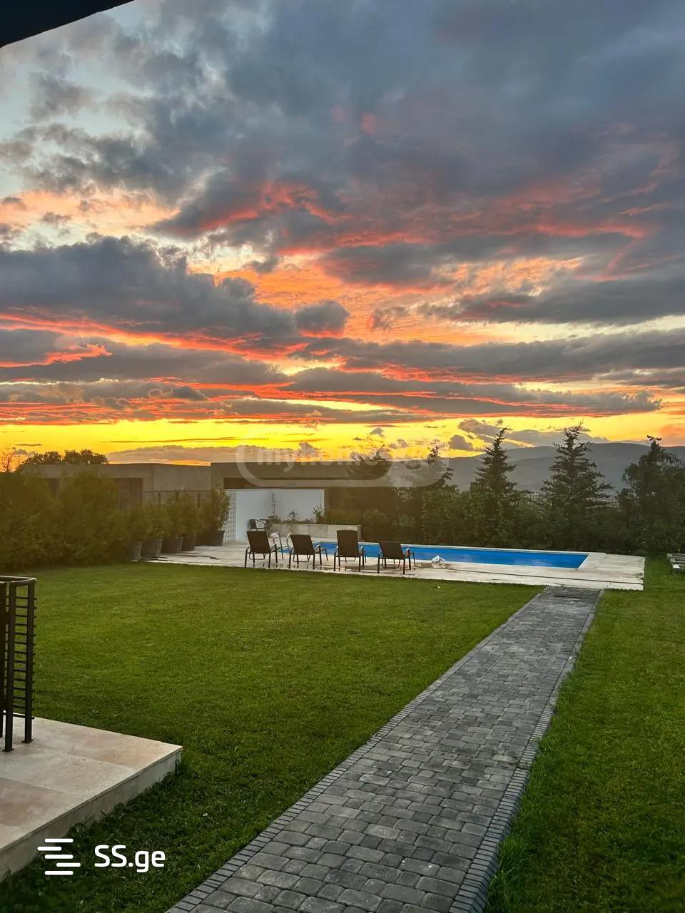 5 Room Summer Cottage For Rent. Saguramo view 8