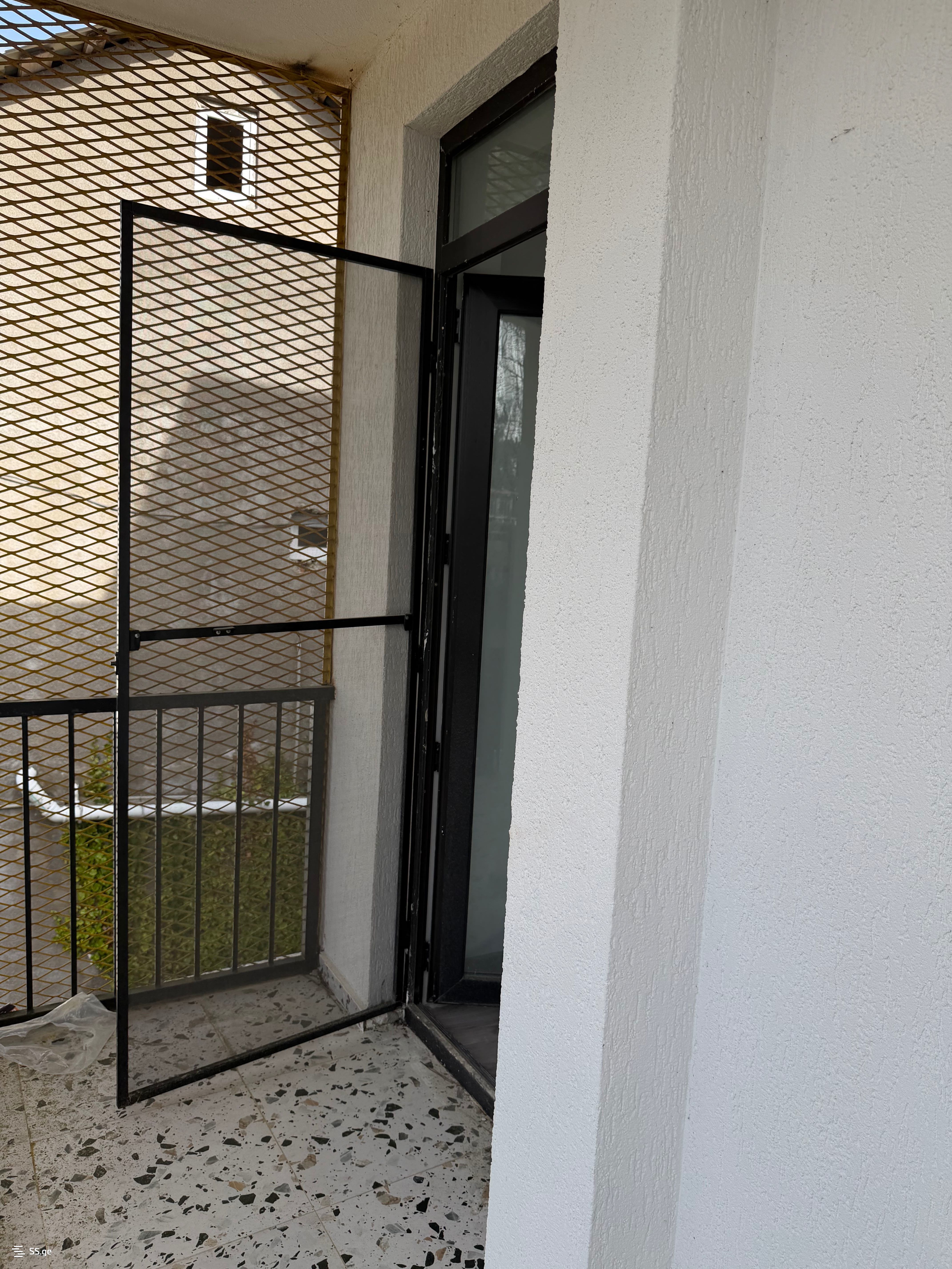 3 Room Flat For Sale view 6