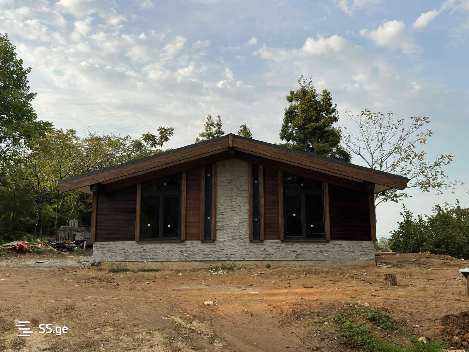 4 Room Summer Cottage For Sale view 2