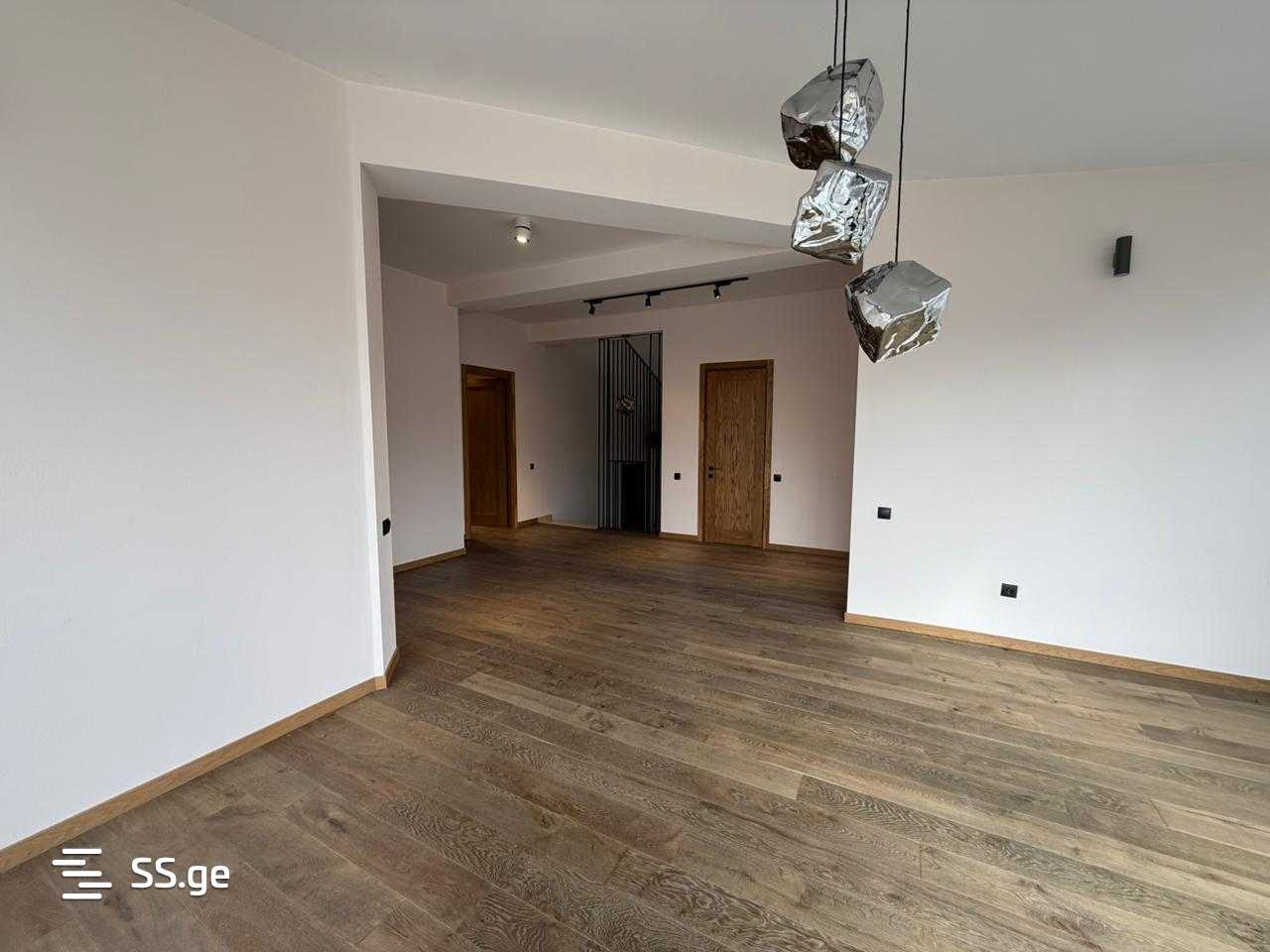 8 Room Summer Cottage For Sale view 5