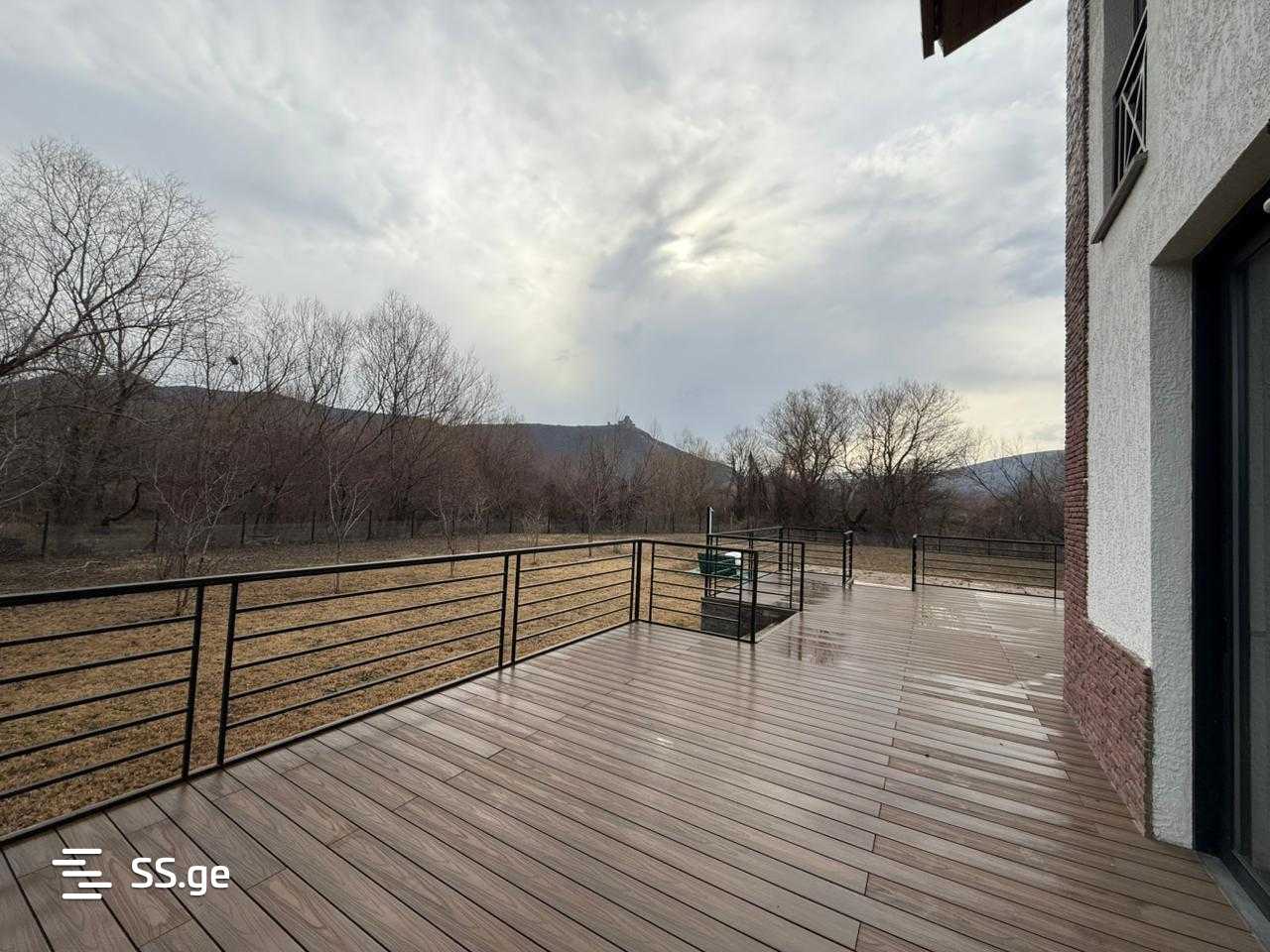 8 Room Summer Cottage For Sale view 9