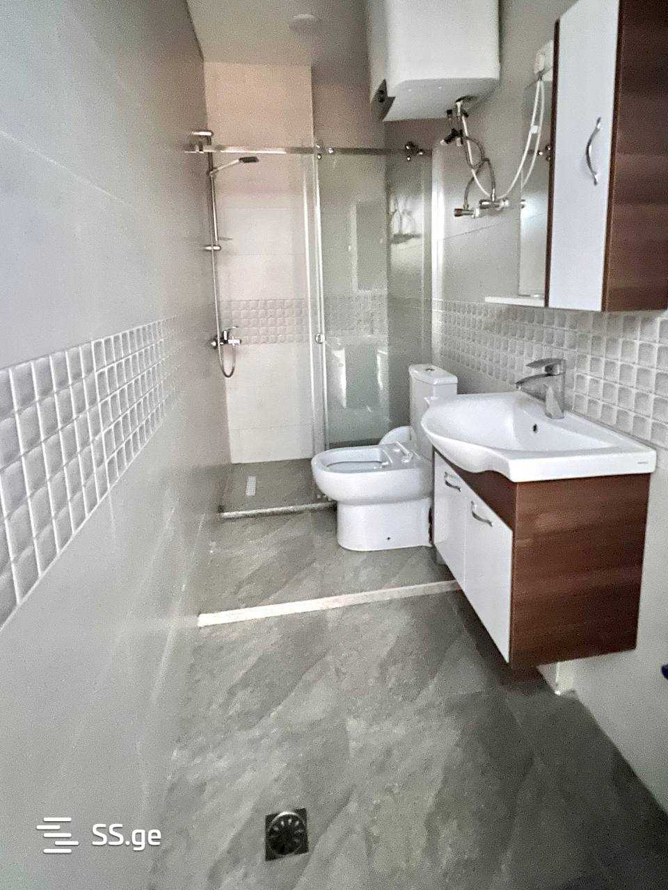 10 Room Hotel For Sale view 6