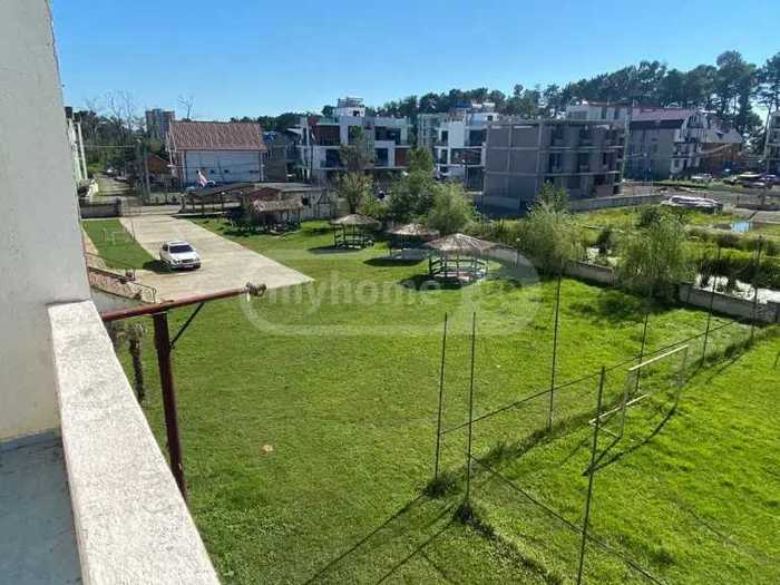 10 room Hotel For Sale. Ureki
