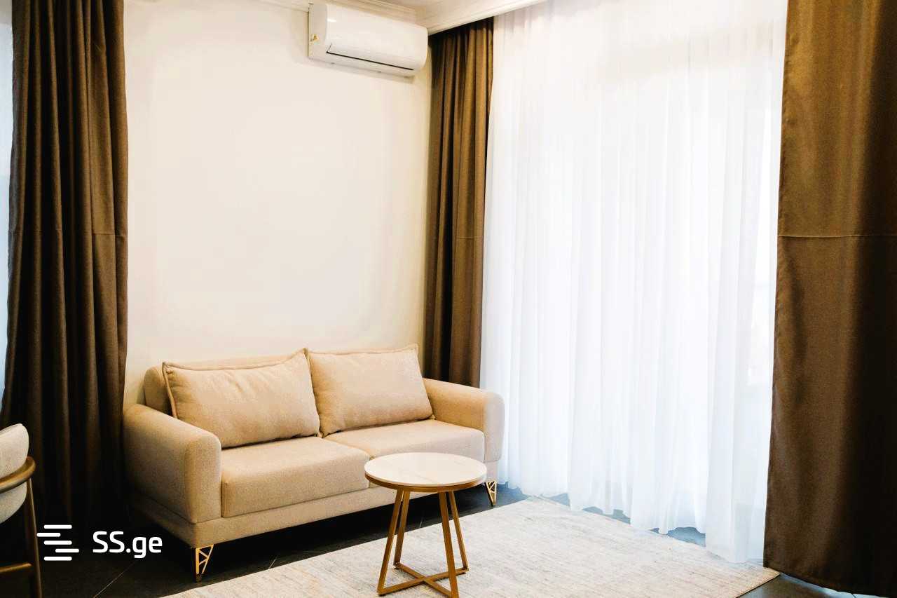 3 Room Flat For Rent. Gonio view 2