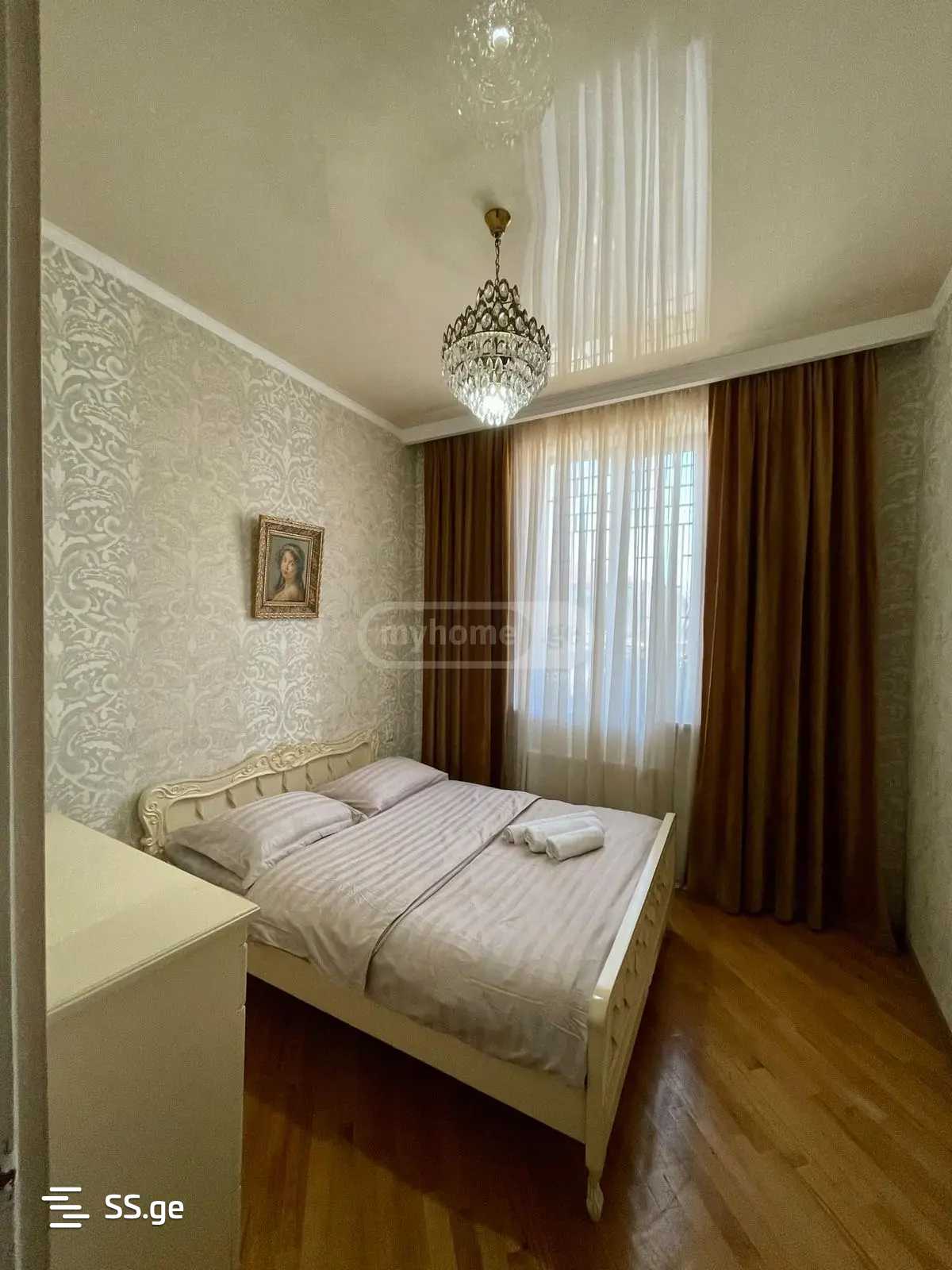 8 Room Private House For Rent. Kutaisi view 8