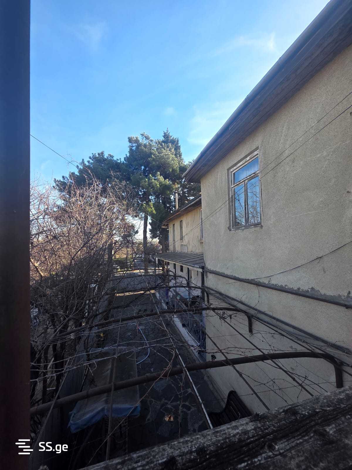 5 Room Private House For Sale view 12