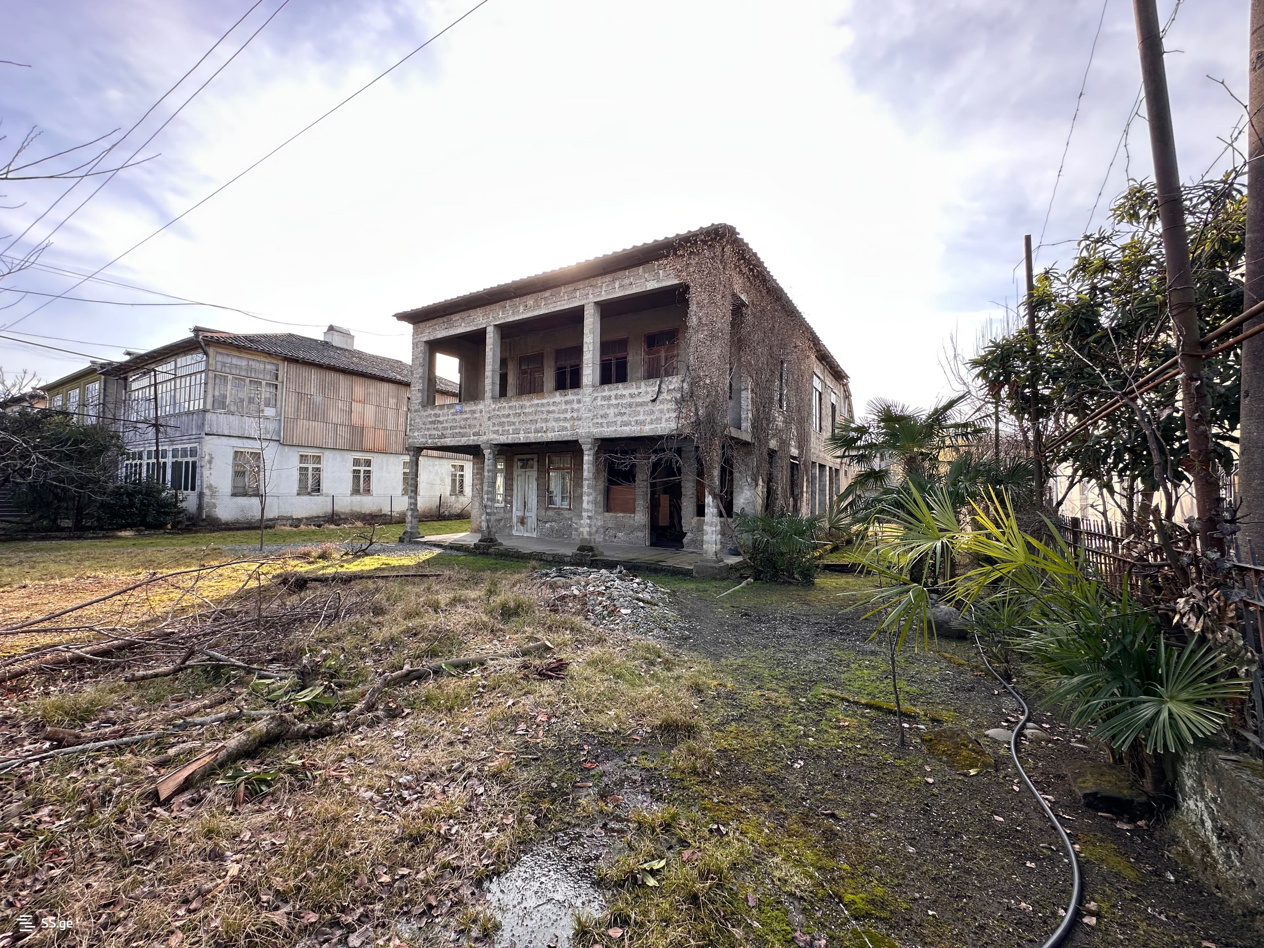 6 Room Private House For Sale view 5