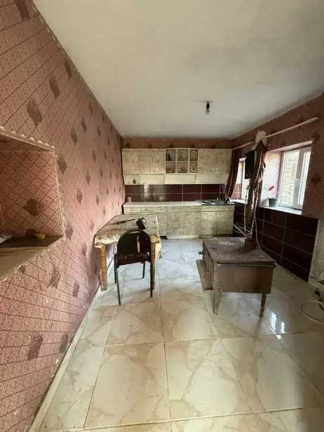 8 room Private House For Sale. Akhmeta