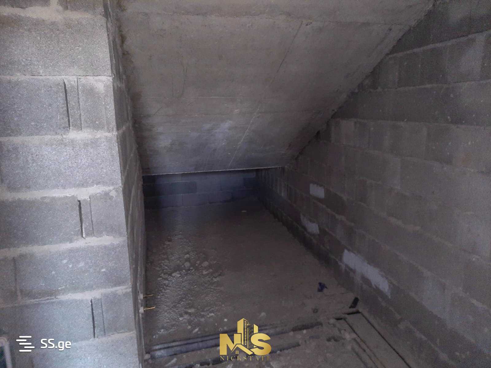 2 Room Flat For Sale view 2