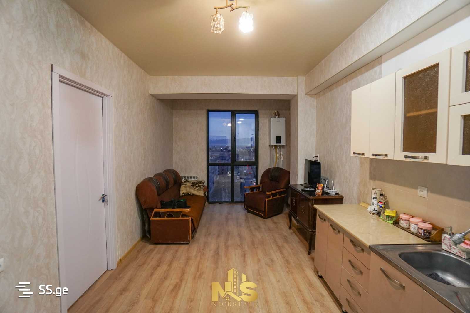 2 Room Flat For Sale, 2 of 4