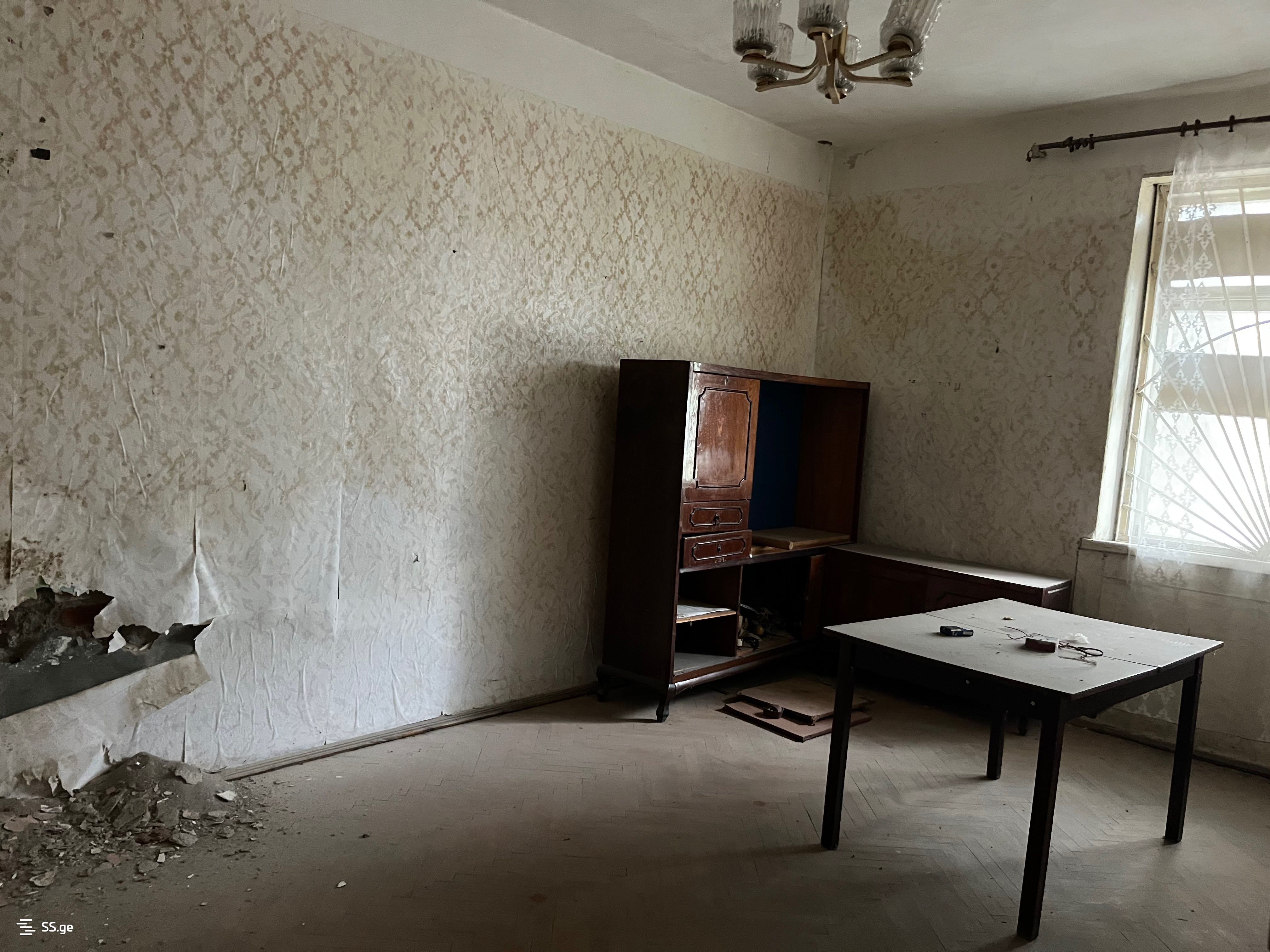 3 Room Flat For Sale view 4