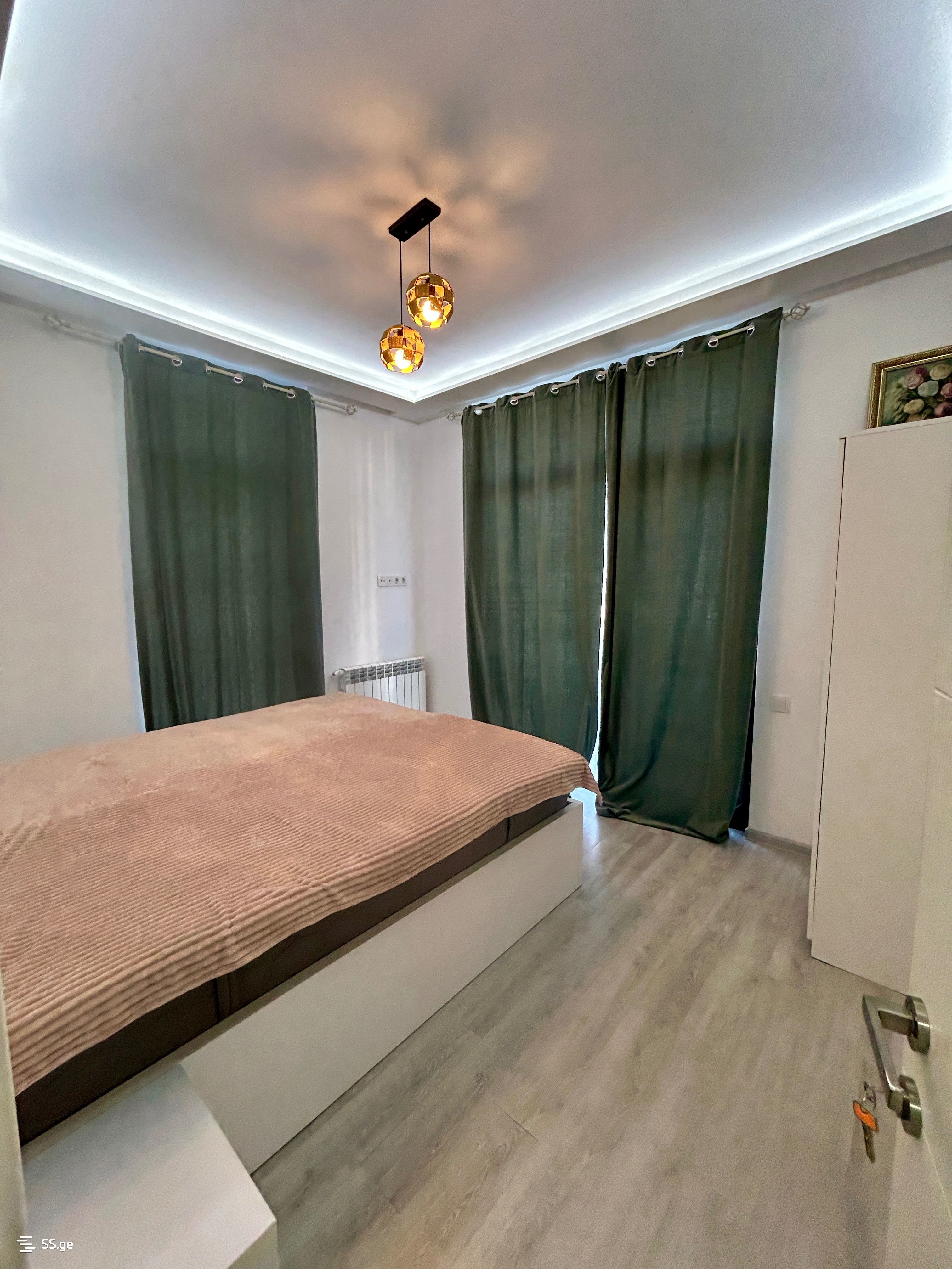 4 Room Private House For Sale view 11