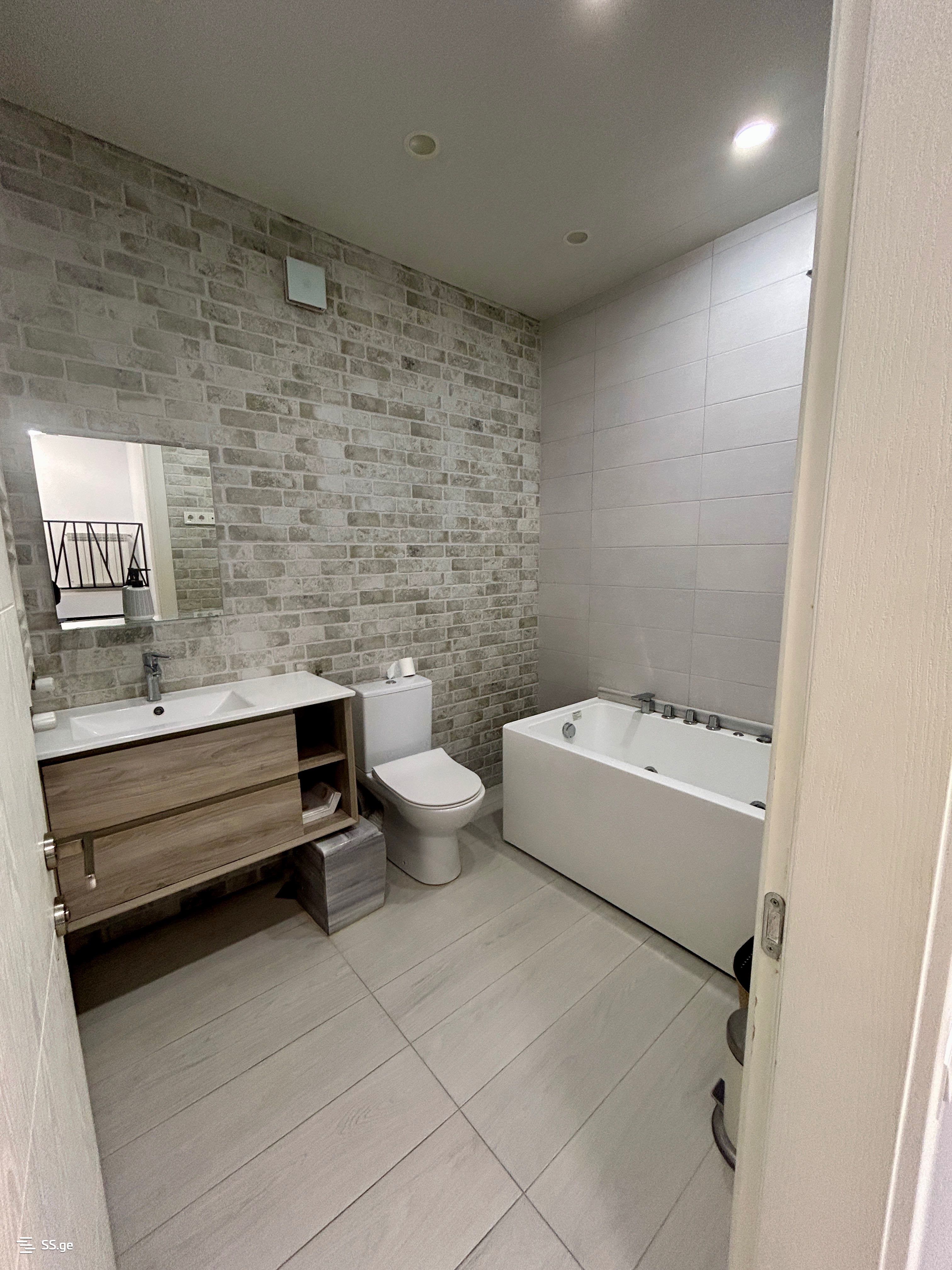 4 Room Private House For Sale view 14
