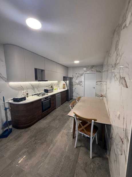 9 room Private House For Sale. Tserovani