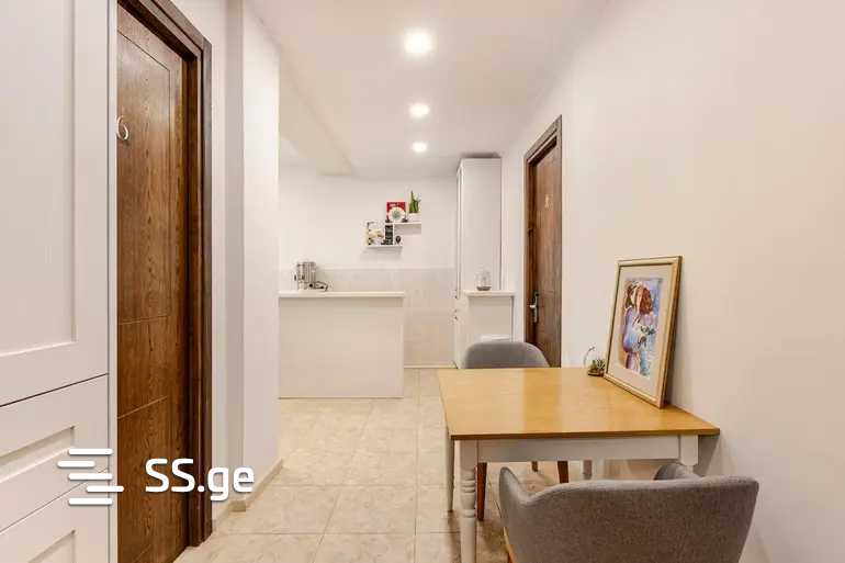 10 Room Hotel For Sale view 6