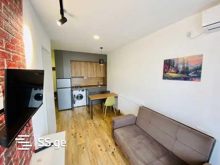 10 Room Hotel For Sale view 9