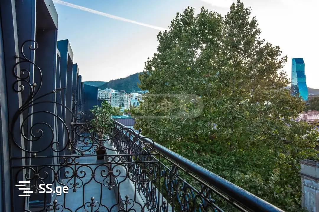 11 Room Hotel For Sale view 10