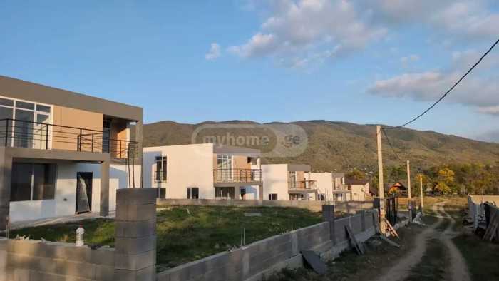 5 room Private House For Sale. Navazi