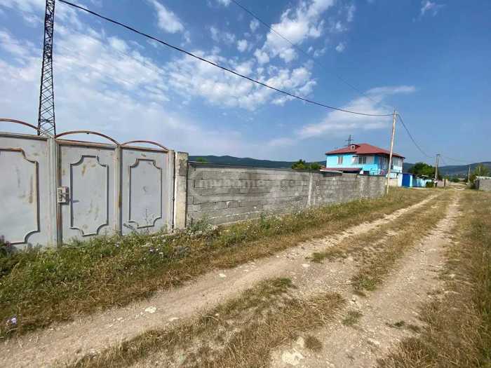 Land For Sale. Bazaleti