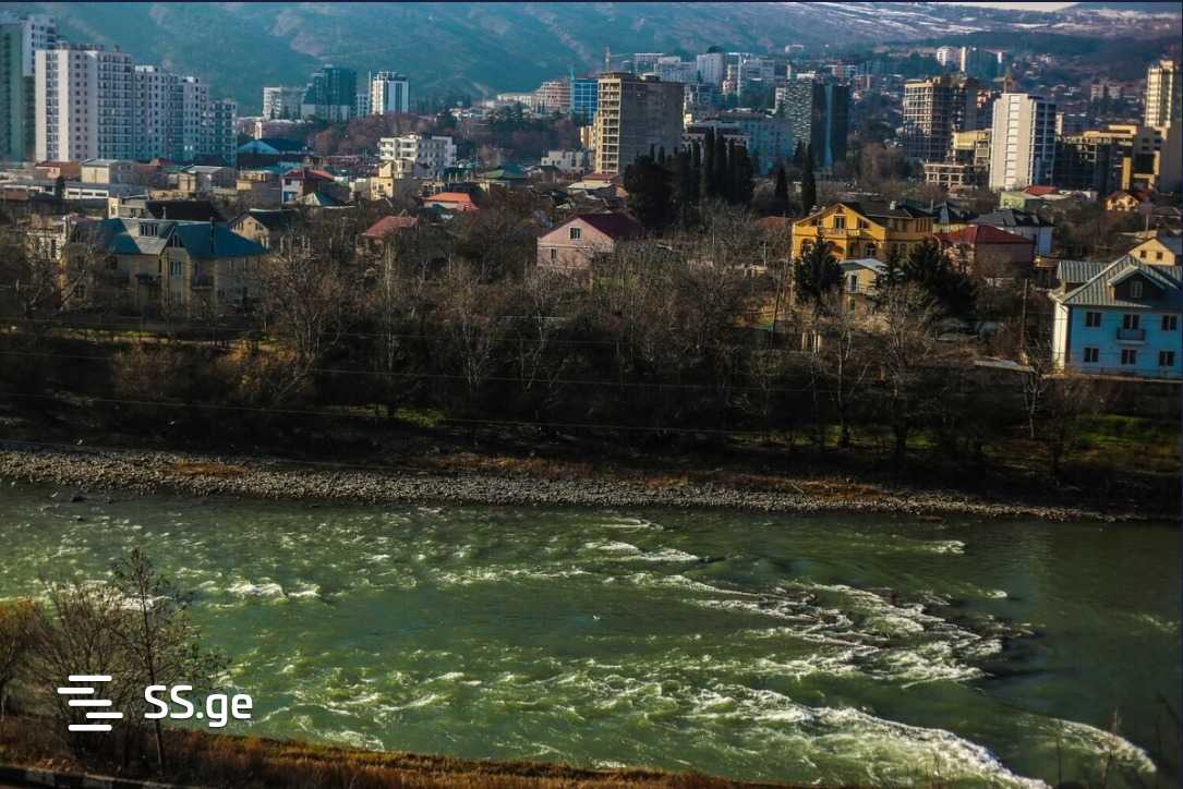 20 Room Hotel For Sale view 13