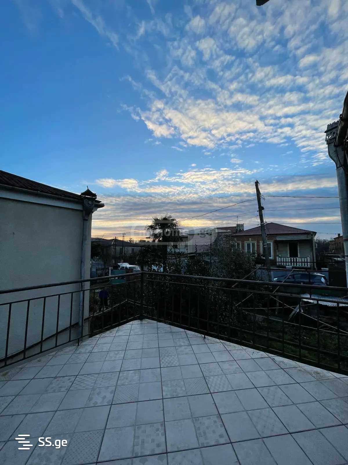 8 Room Private House For Rent. Kutaisi view 30