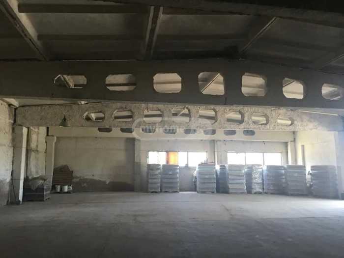 Commercial space For Sale. Manavi