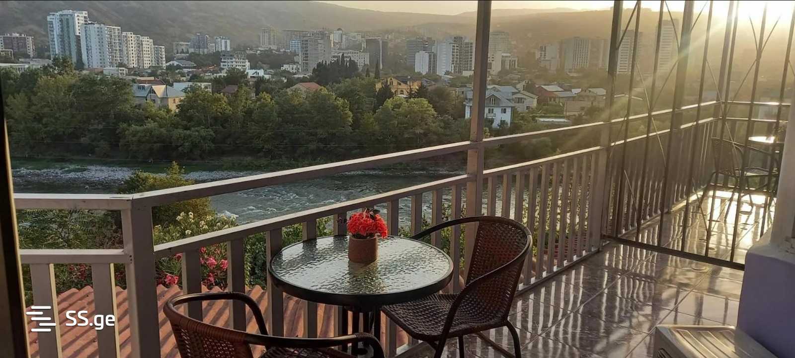 20 Room Hotel For Sale view 2