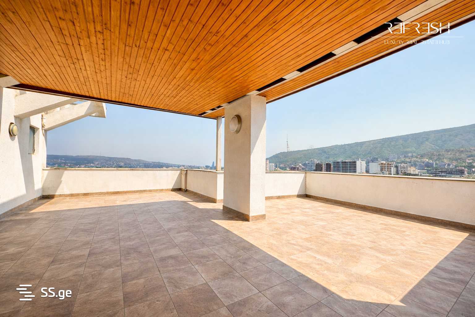 10 Room Hotel For Sale view 9