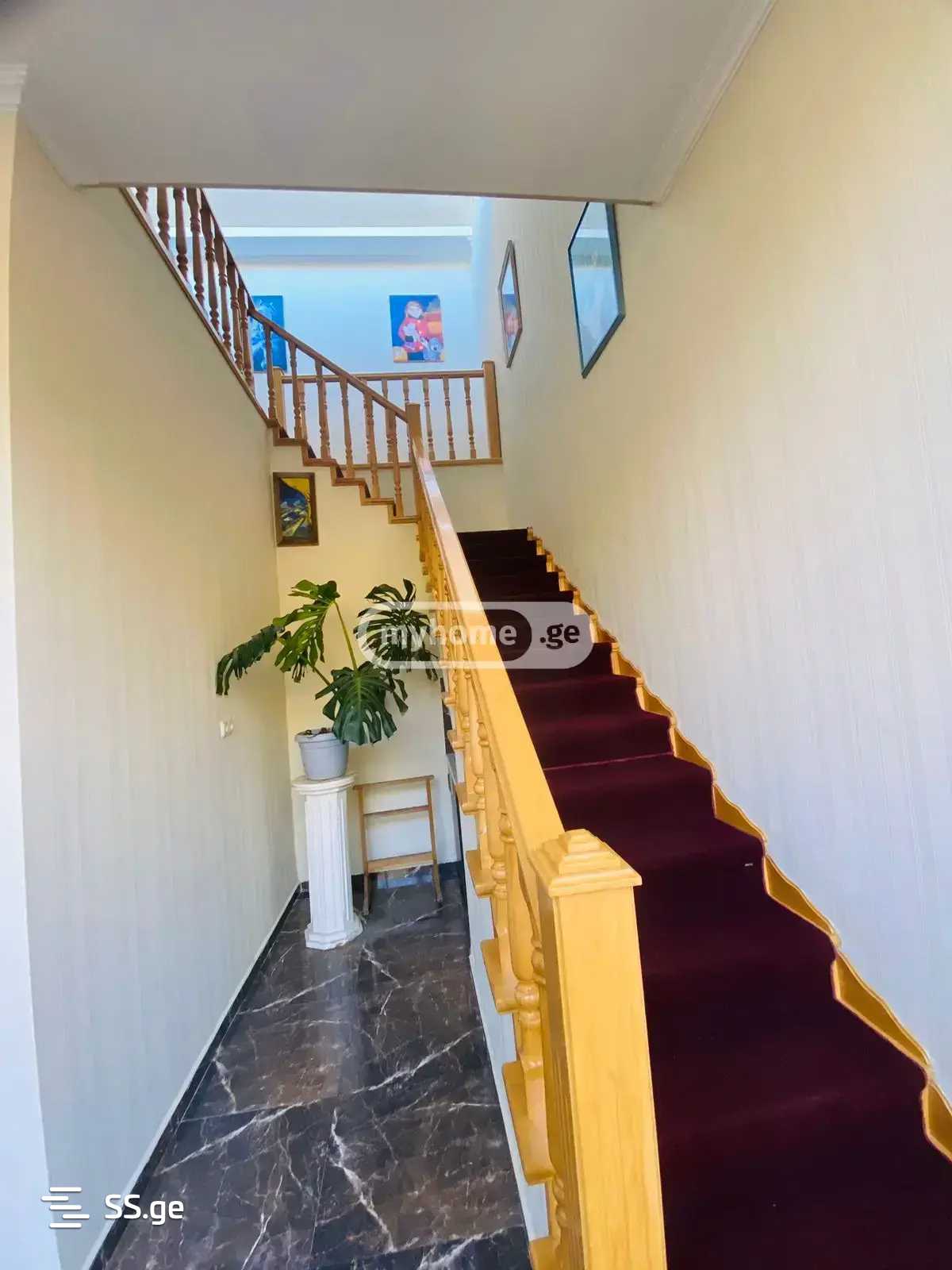7 Room Private House For Rent. Kutaisi view 3