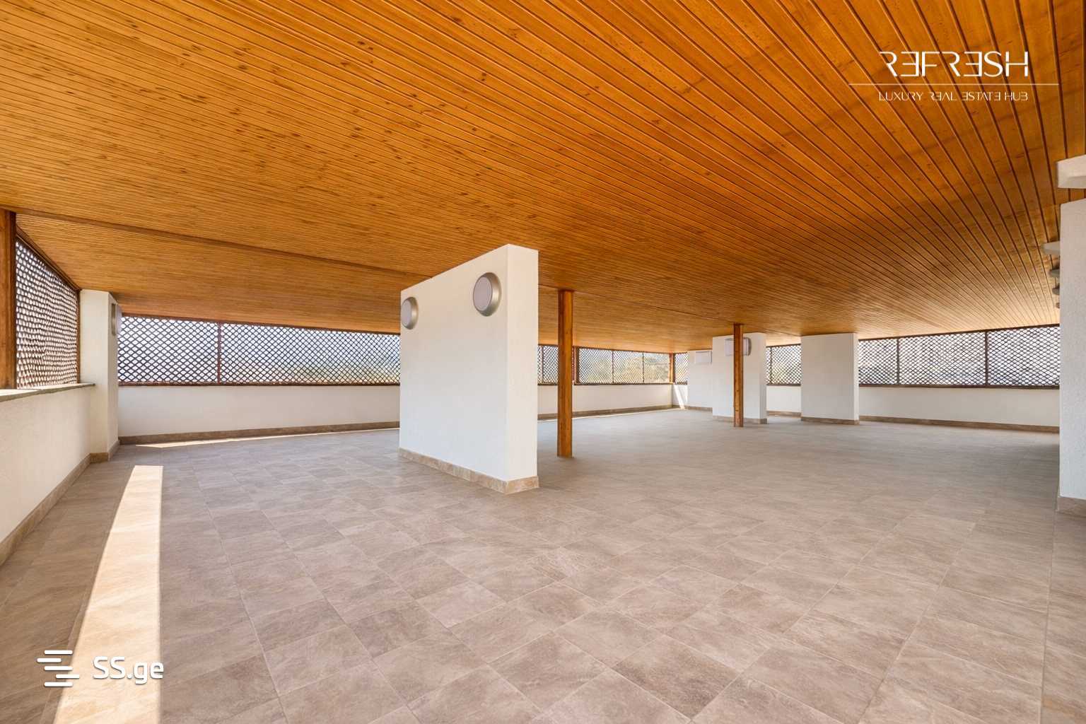10 Room Hotel For Sale view 8